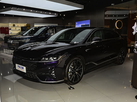 岚图汽车 岚图追光L 2026款 四驱Ultra