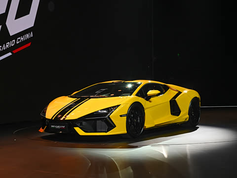 兰博基尼 Revuelto 2023款 6.5L PHEV标准版